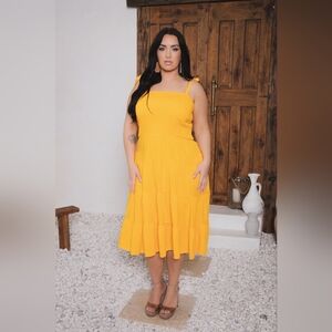 NEW NWOT Curvy Sense Plus Size Yellow Smocked Sleeveless Midi Dress Sz 3XL